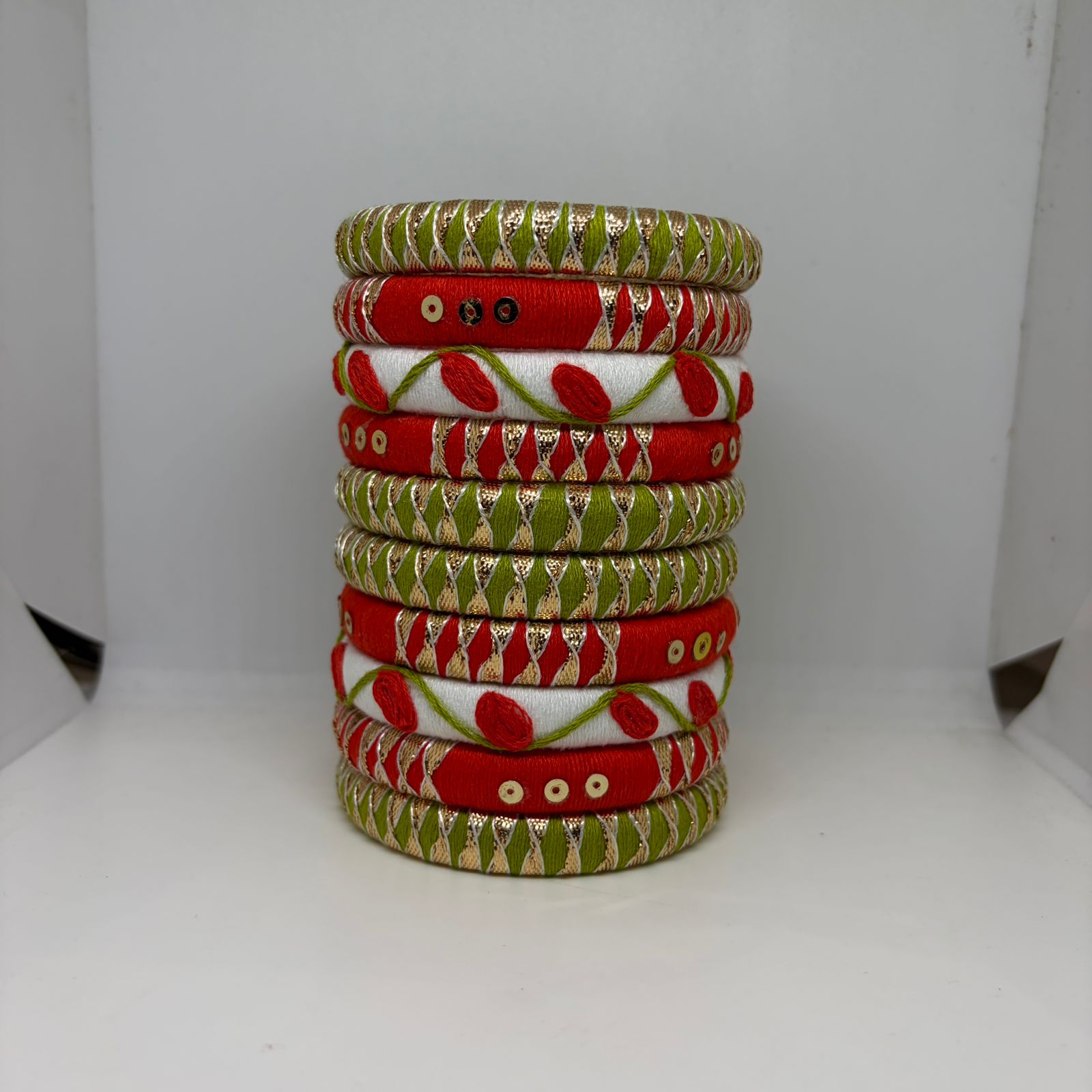 Saanvi [Multicolour Handcrafted Bangles]